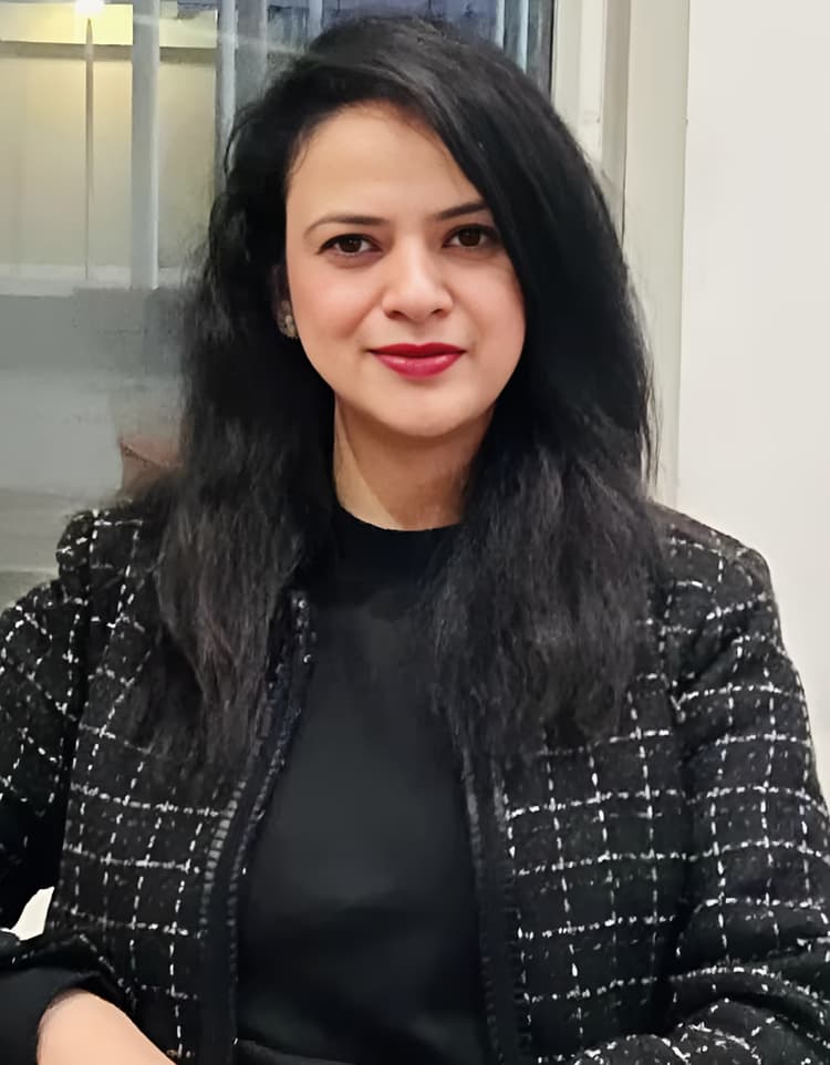 Meenakshi Soni - Managing Editor